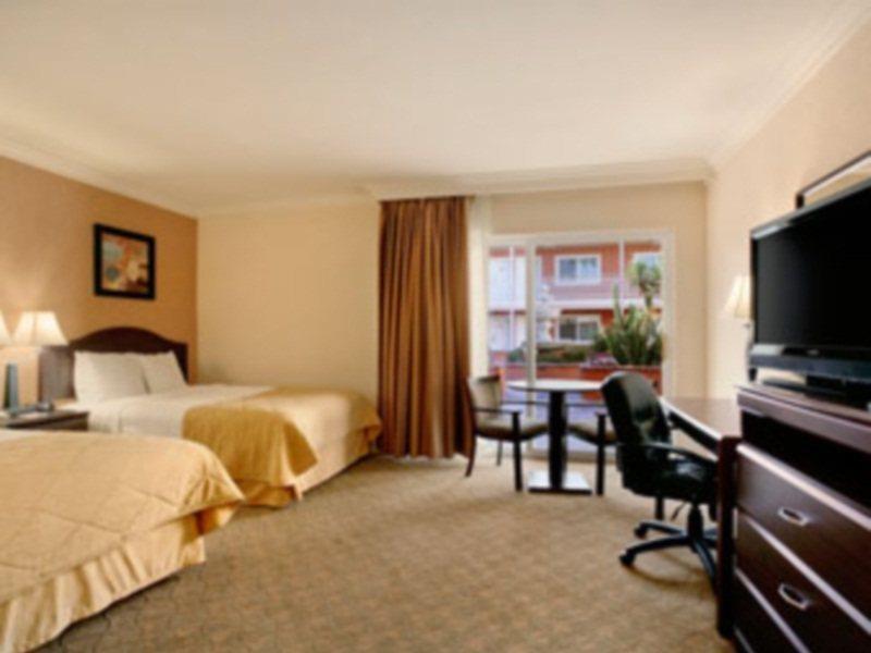 Hotel The Live Los Angeles